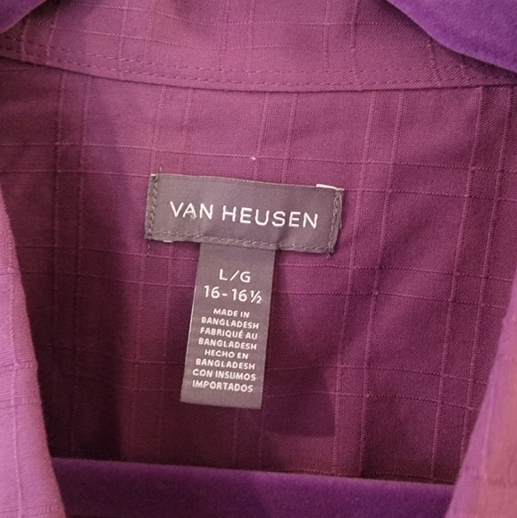 Van Heusen Men's Short sleeve Buttondown Classic fit/wrinkle free Sz L NWT - Picture 2 of 11